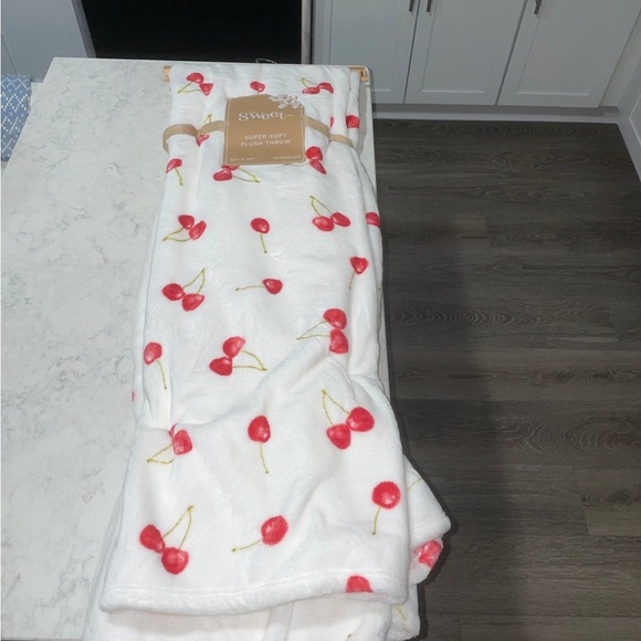 The Sweet Life Cherry 🍒 Throw Blanket - Picture 2 of 3